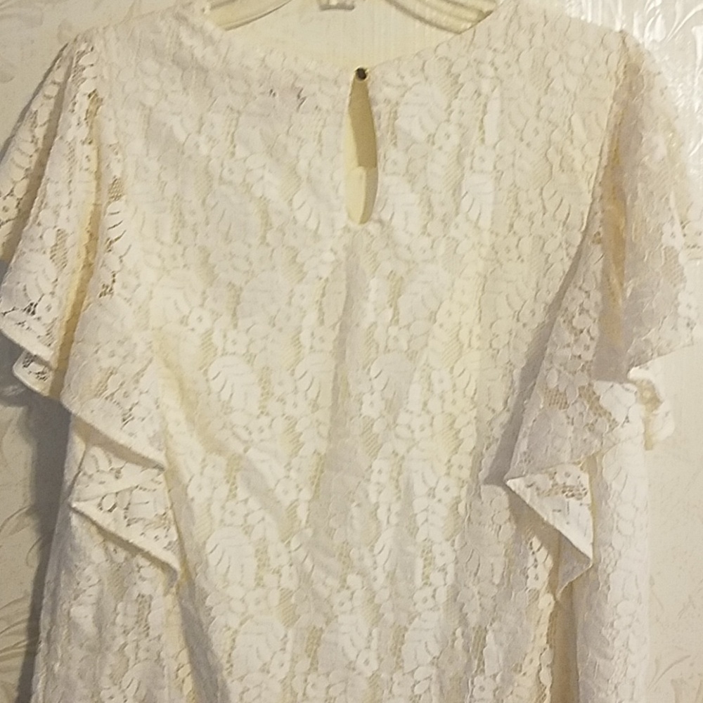 Lace top - Picture 4 of 4